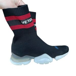 Vetements x Reebok Sock Pump
